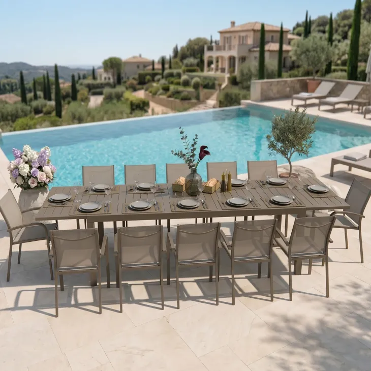 Set tavolo da giardino allungabile 200/300cm tortora + 4 sedie con braccioli tondi tortora Brezza